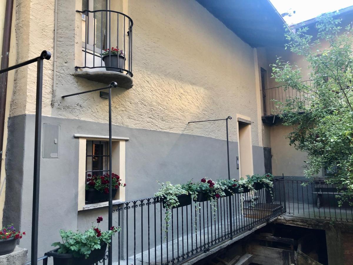 Domus Apartments Aosta Exterior photo